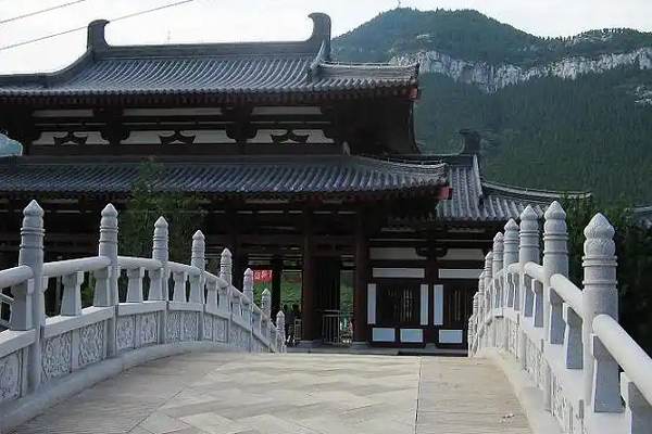 【鞍山市大连仿古石栏杆生产厂家】消毒液细节决定品质真材实料